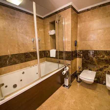 Ottomanhotel Hotell 5*